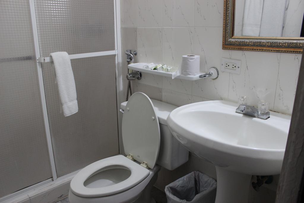 Hotel Parador パナマ・シティー 部屋 写真